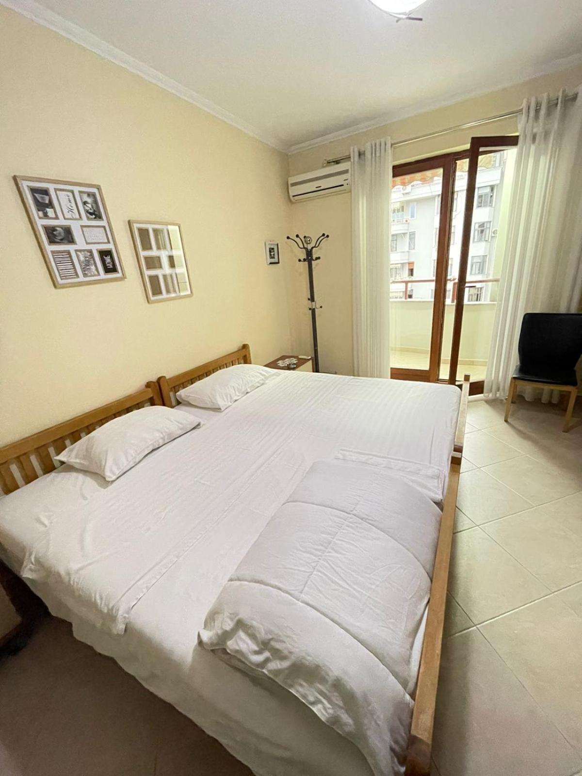 Apartmán Skybase Tirana Exteriér fotografie