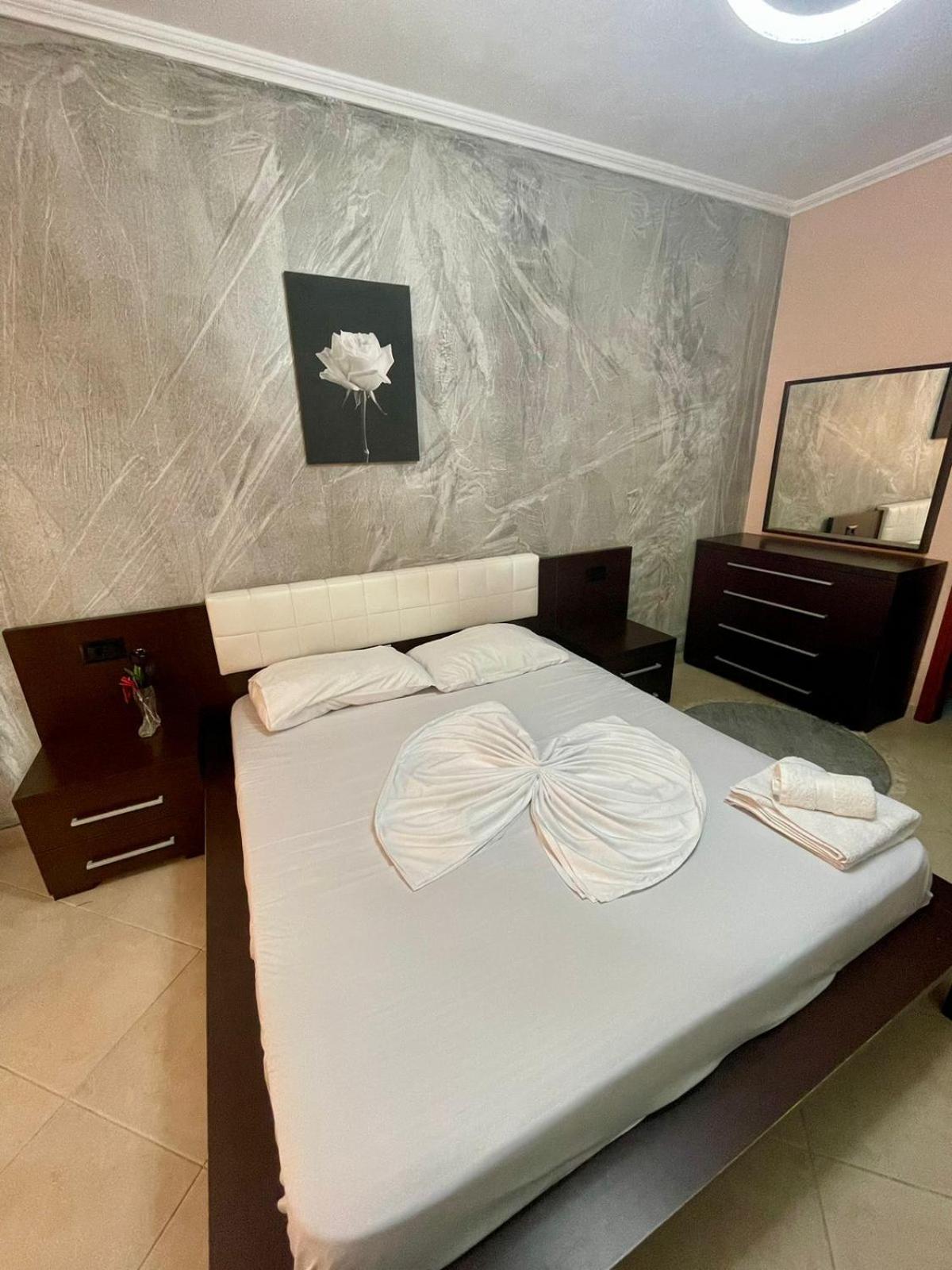 Apartmán Skybase Tirana Exteriér fotografie